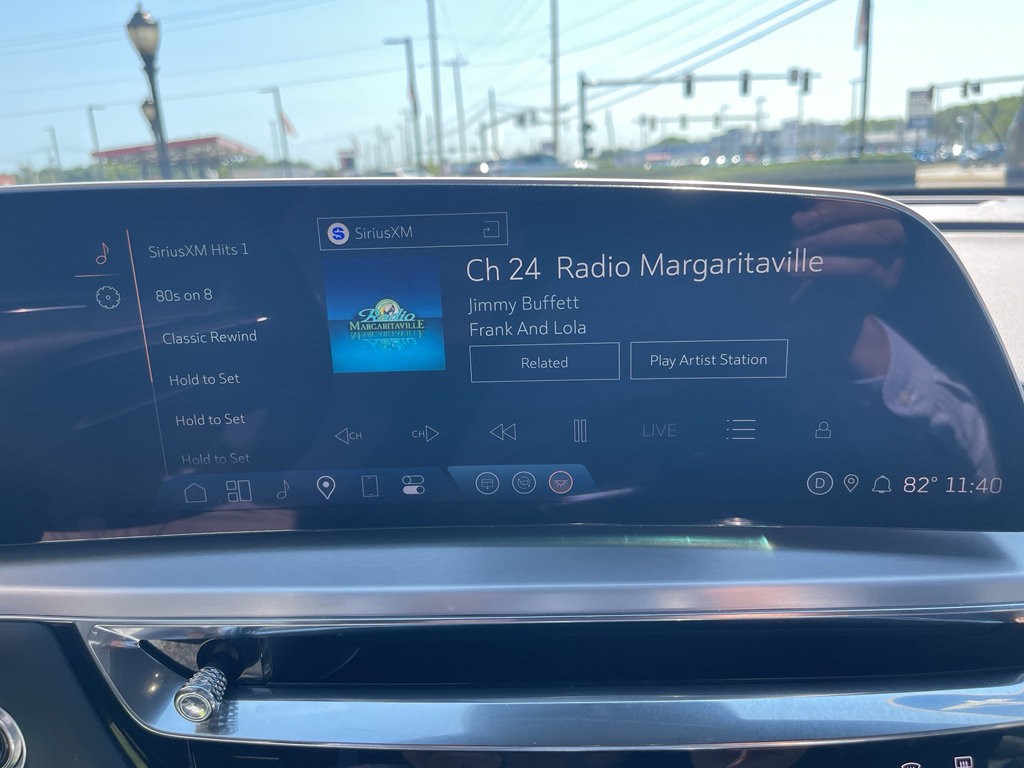 Used 2024 Cadillac Lyriq Luxury AWD/4WD image 24