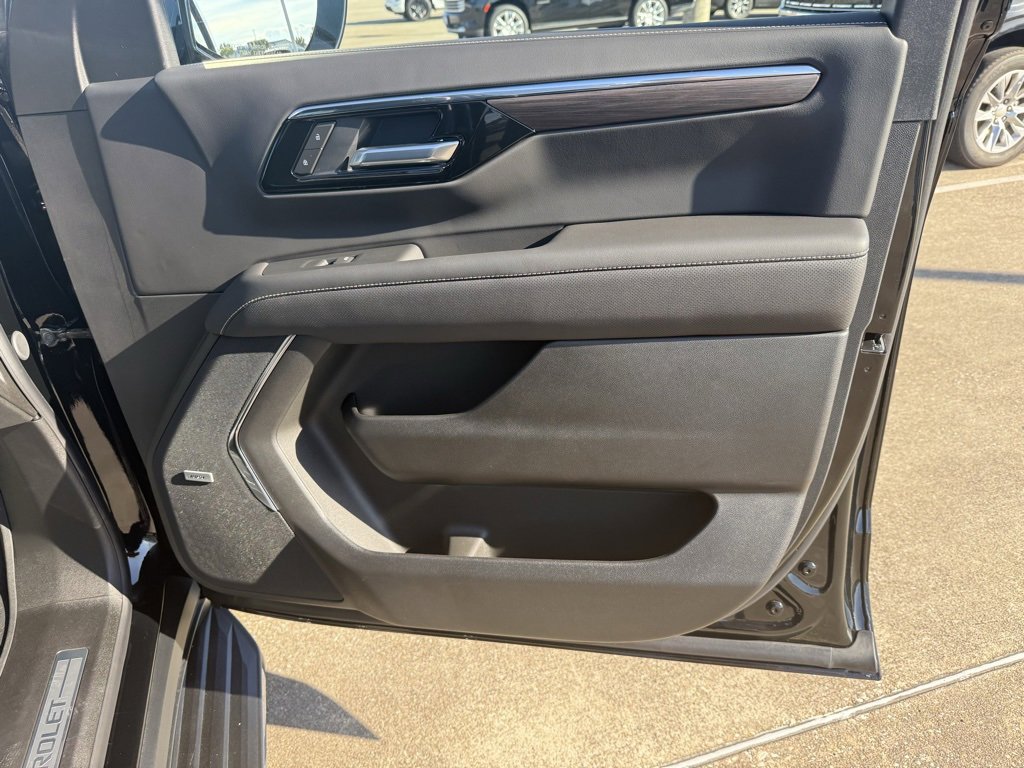 New 2025 Chevrolet Tahoe Premier w/ Sun And Tow Package image 48