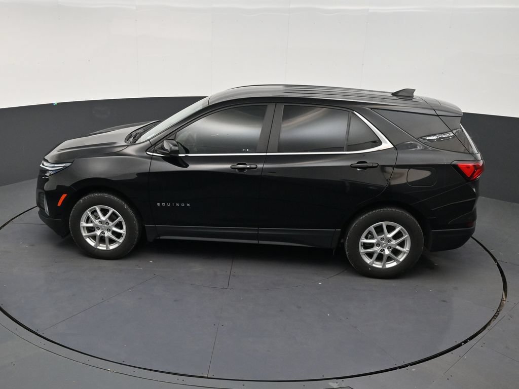 Used 2024 Chevrolet Equinox LT FWD image 12