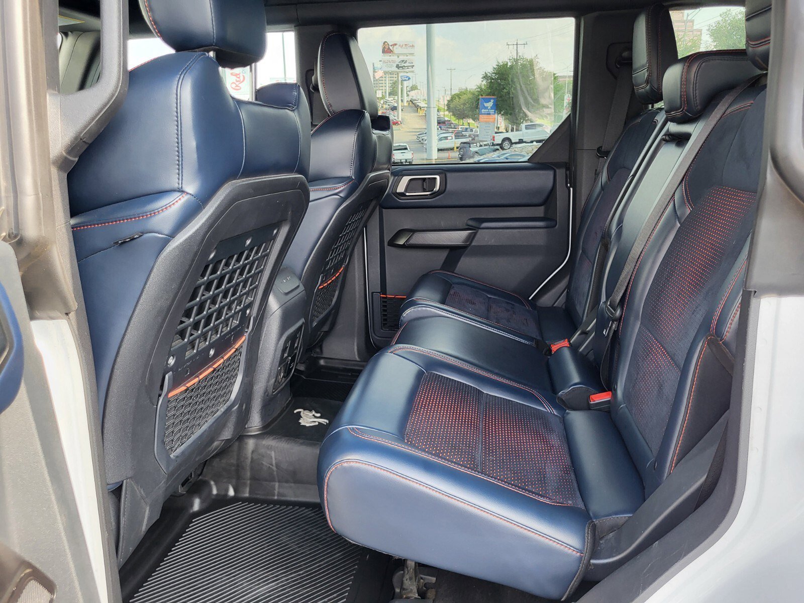 Used 2023 Ford Bronco Raptor AWD/4WD image 17