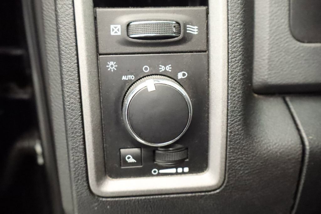 Certified 2016 RAM 1500 4x4 Crew Cab image 30