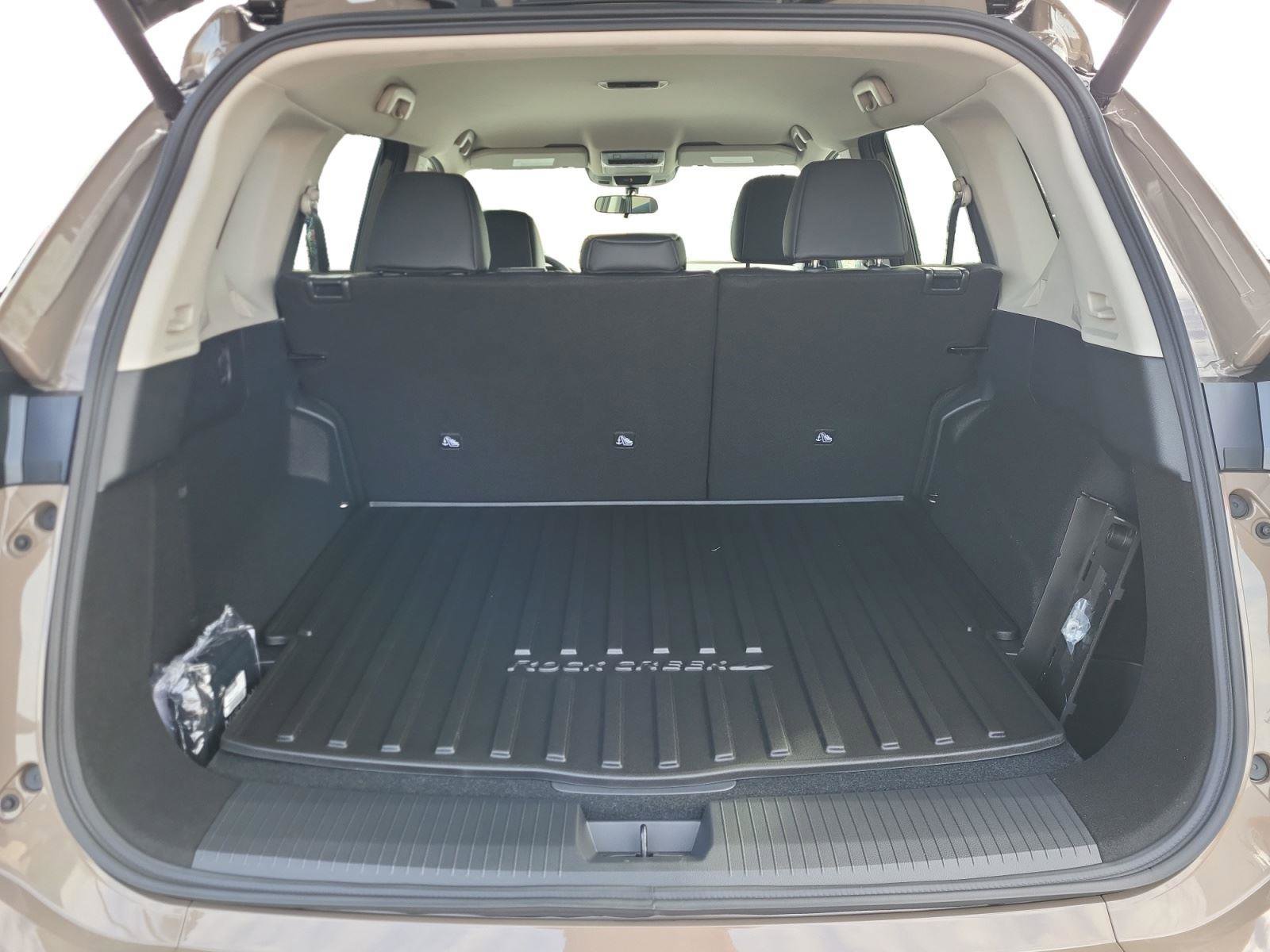 New 2026 Nissan Rogue Rock Creek image 21