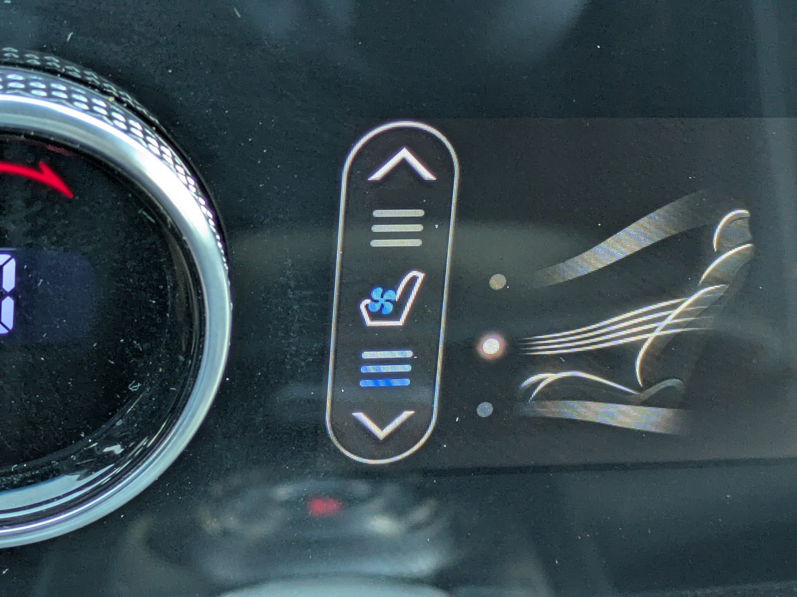 Certified 2022 Genesis GV70 3.5T Sport w/ Sport Prestige Package AWD/4WD image 25