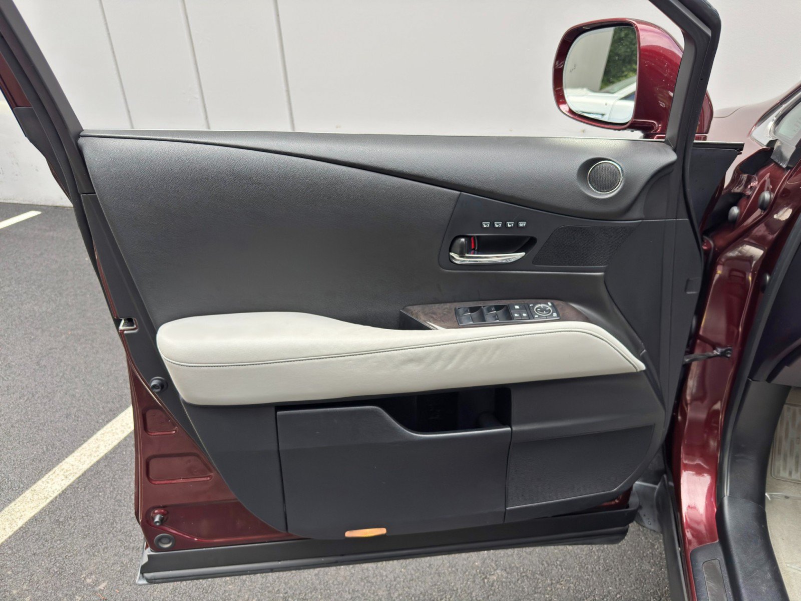 Used 2015 Lexus RX 450h FWD image 43