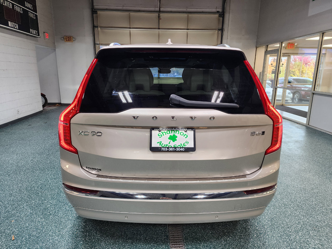 Used 2023 Volvo XC90 B6 Ultimate w/ Protection Package Premier image 8