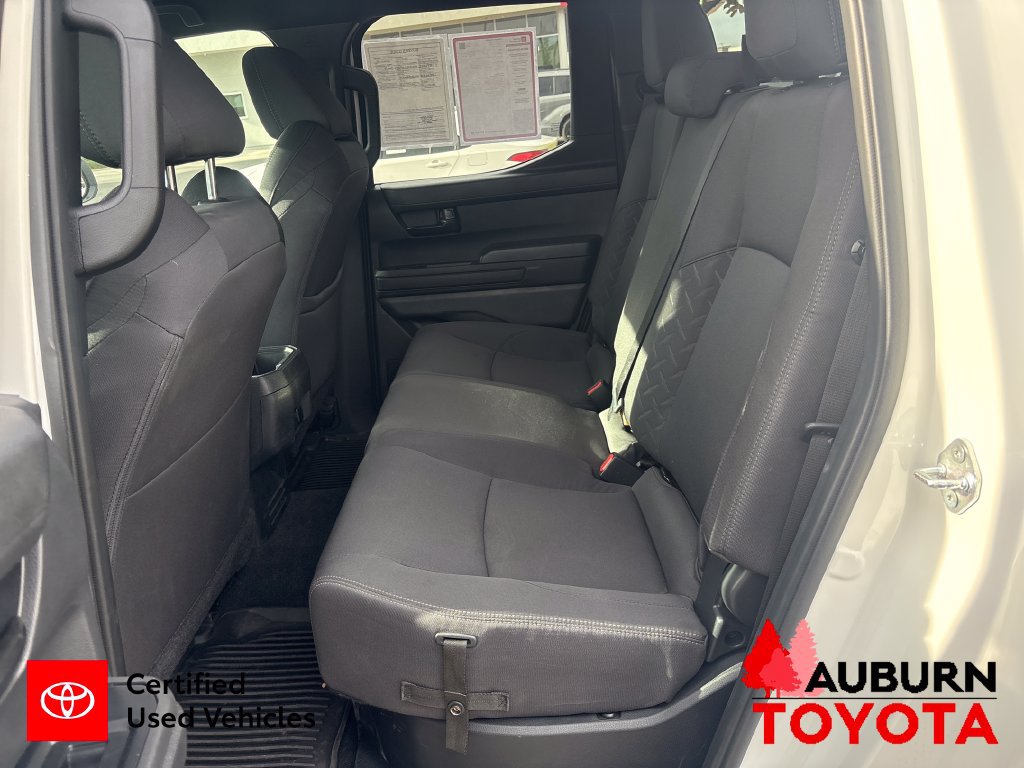 Certified 2025 Toyota Tacoma SR5 AWD/4WD image 19