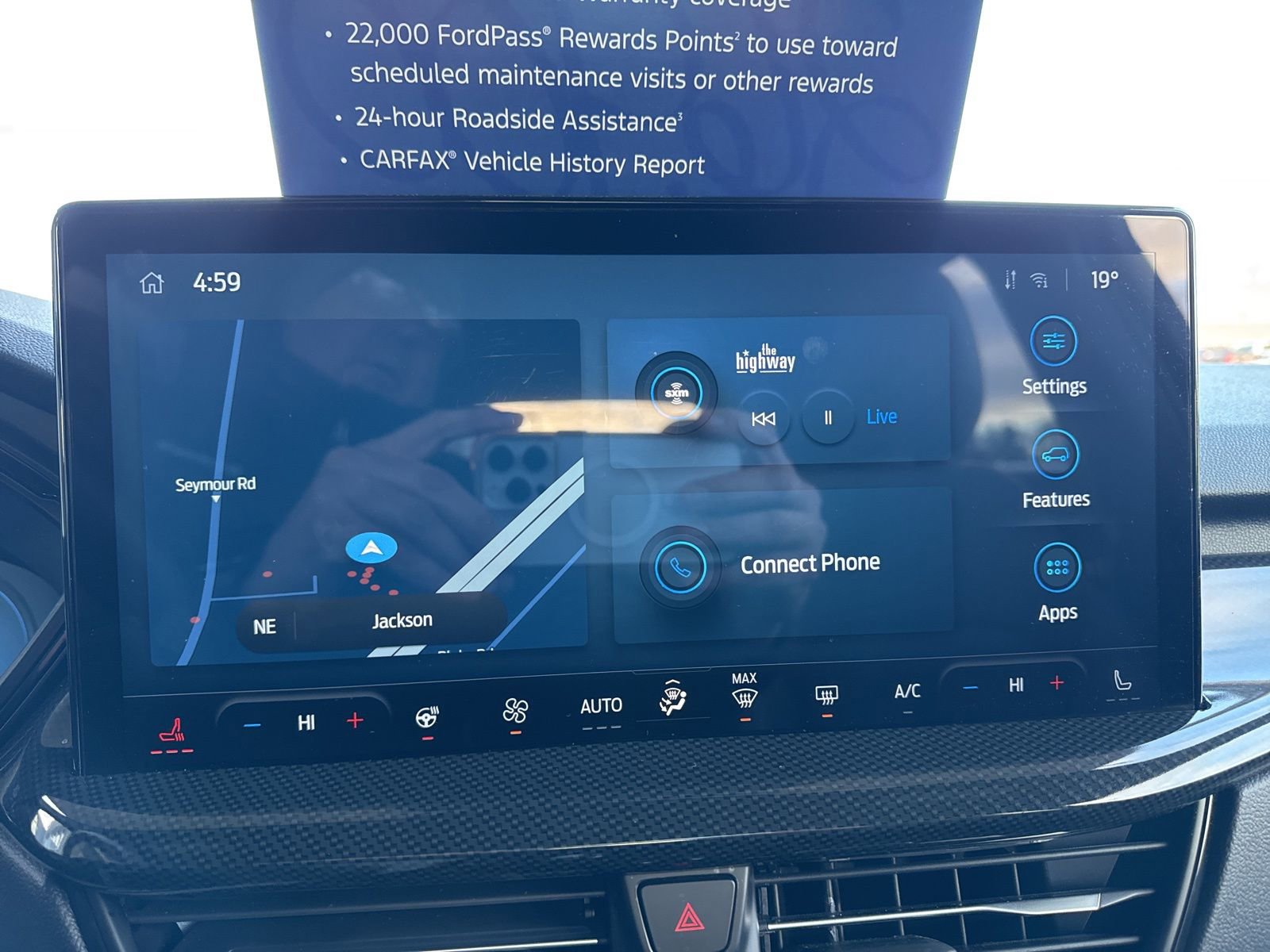 Certified 2024 Ford Escape ST-Line Select w/ Tech Pack #2 image 31