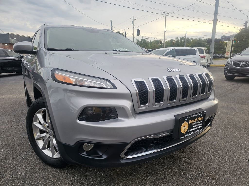 Used 2016 Jeep Cherokee Limited image 2