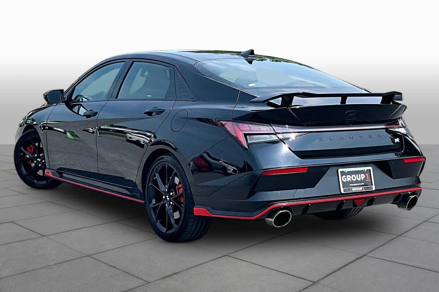 Used 2025 Hyundai Elantra N FWD image 12