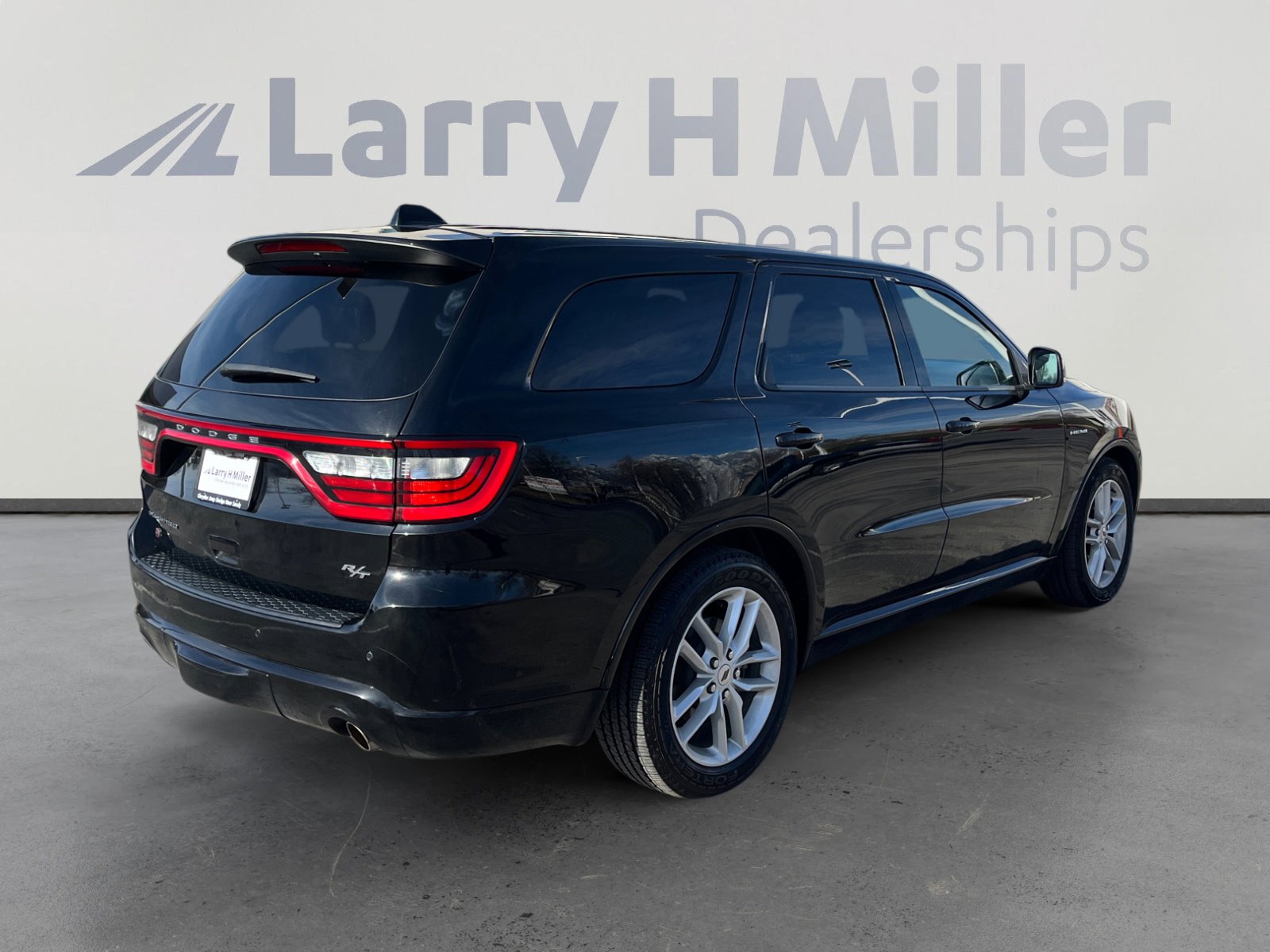 Used 2022 Dodge Durango R/T w/ Trailer Tow Group IV image 5