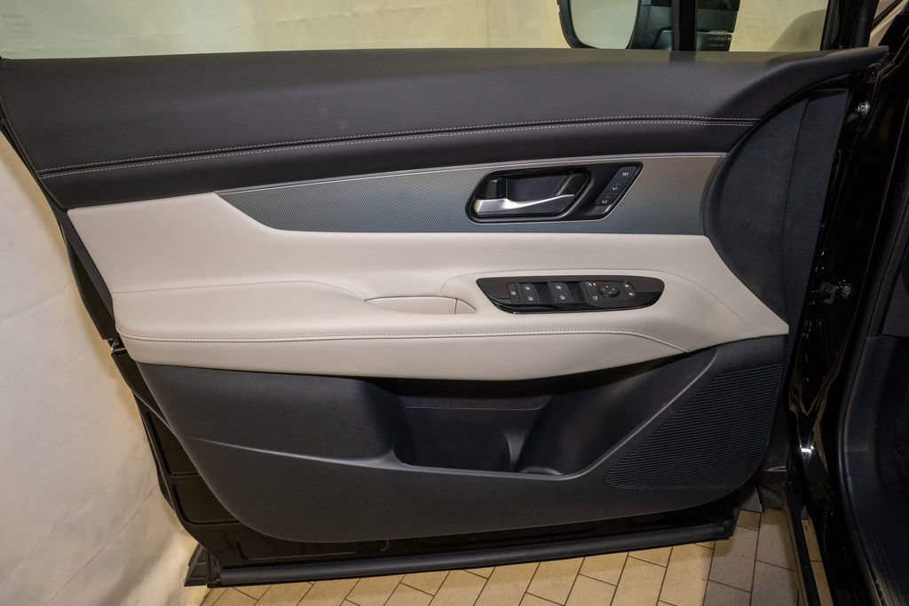 New 2026 Nissan Murano SL image 14