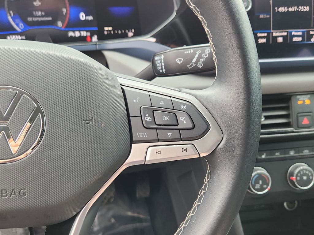 Used 2022 Volkswagen Taos SE image 17