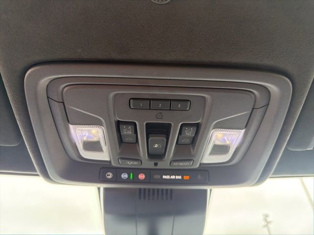 Used 2023 GMC Sierra 1500 AT4X AWD/4WD image 33