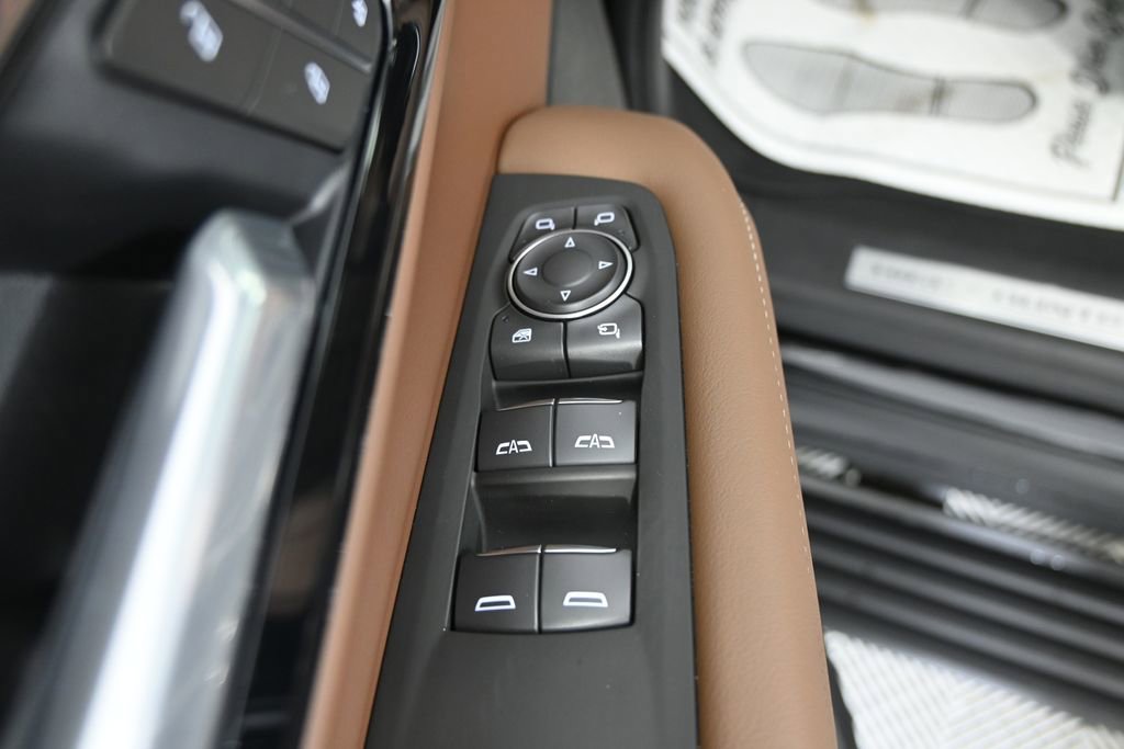 New 2026 Chevrolet Tahoe High Country AWD/4WD image 20