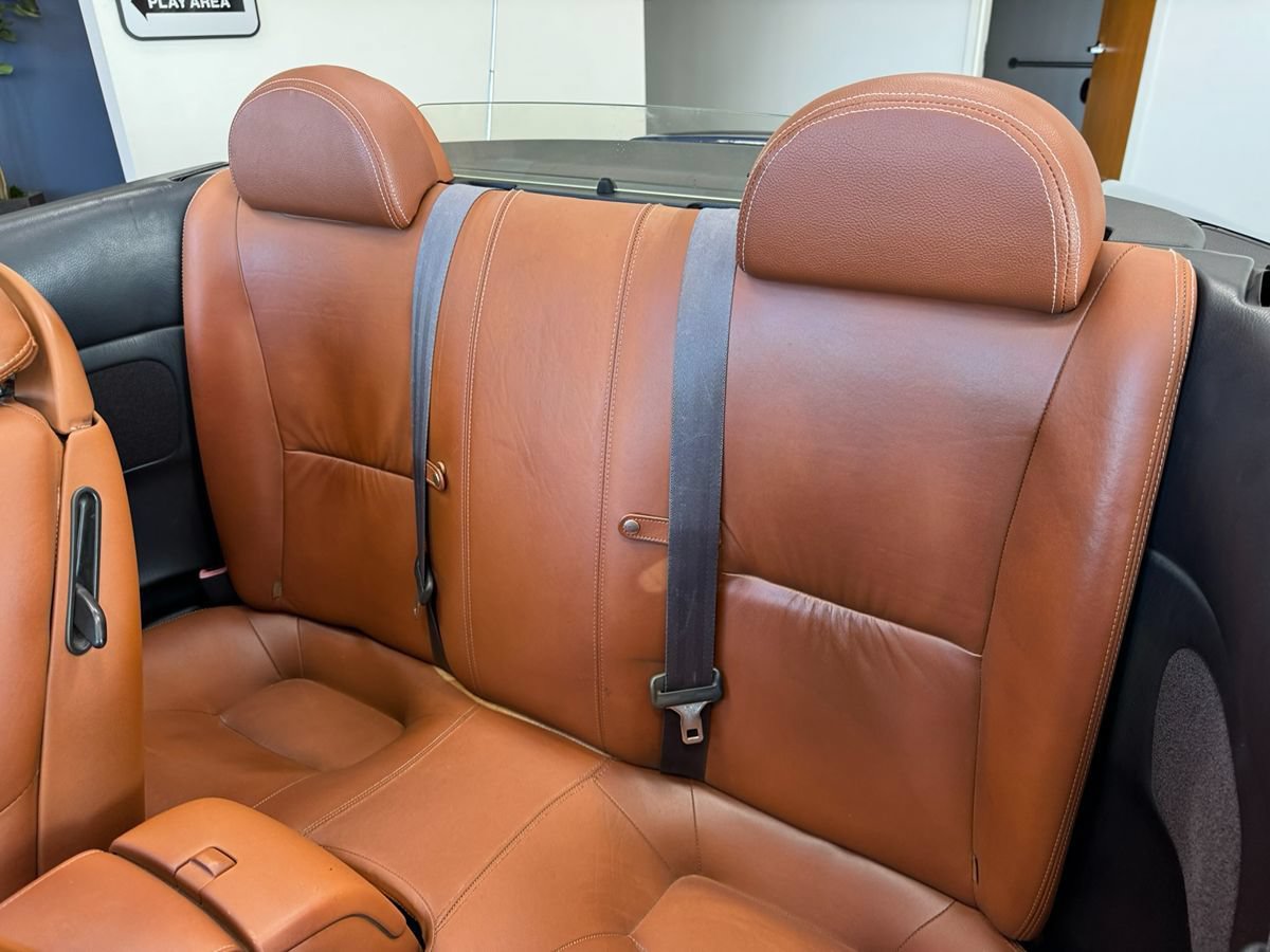 Used 2004 Lexus SC 430 Convertible RWD image 40