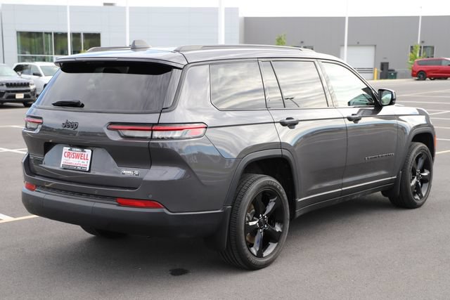 Used 2023 Jeep Grand Cherokee L Laredo AWD/4WD image 4