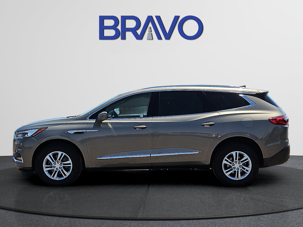 Used 2018 Buick Enclave Essence FWD image 2