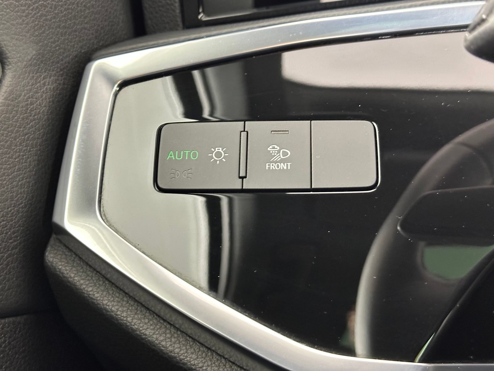 Used 2021 Audi Q3 2.0T Premium Plus AWD/4WD image 12