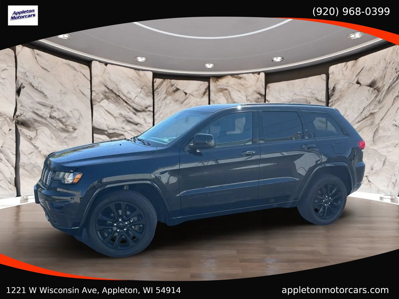 Used 2019 Jeep Grand Cherokee Altitude AWD/4WD image 2