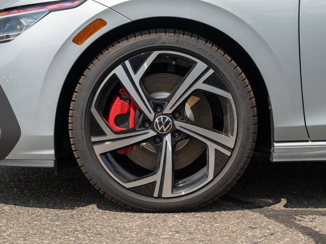 New 2025 Volkswagen GTI SE image 7