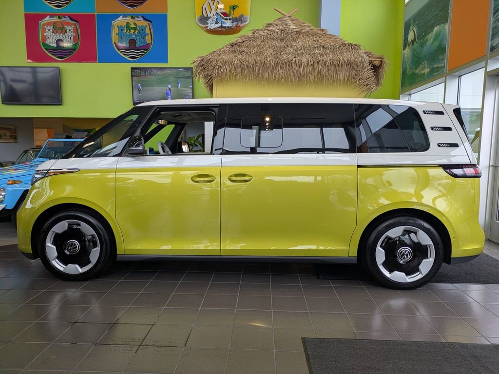 New 2025 Volkswagen ID. Buzz Pro S Plus image 5