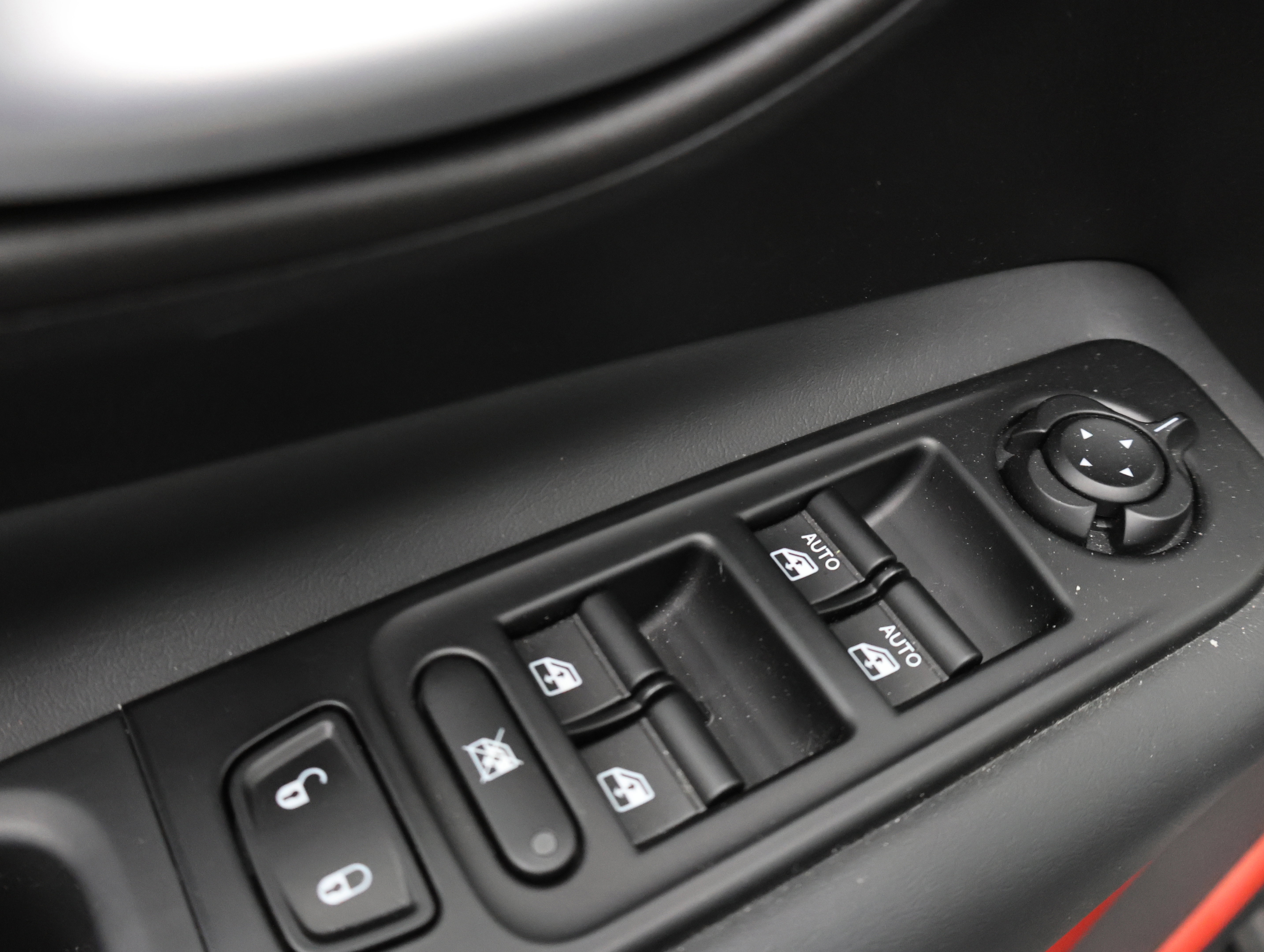 Used 2023 Jeep Renegade Trailhawk w/ Sun/Sound Group AWD/4WD image 38