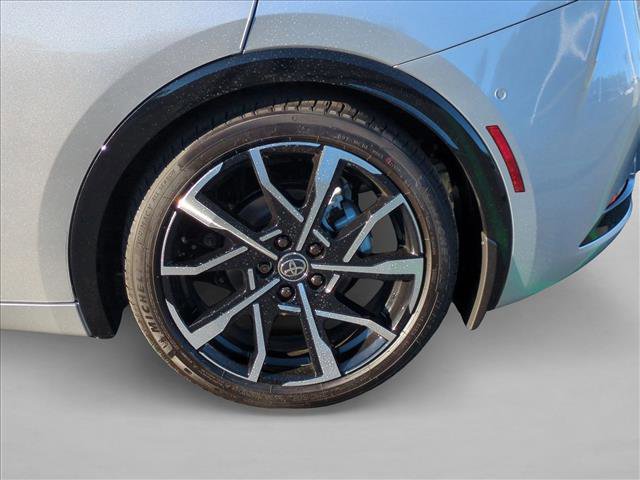 New 2026 Toyota Prius Plug-In Hybrid image 10