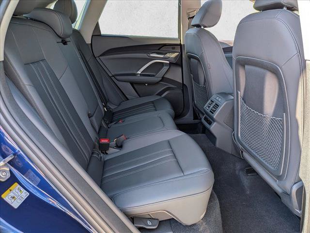 Certified 2025 Audi Q5 Premium w/ Convenience Package AWD/4WD image 22