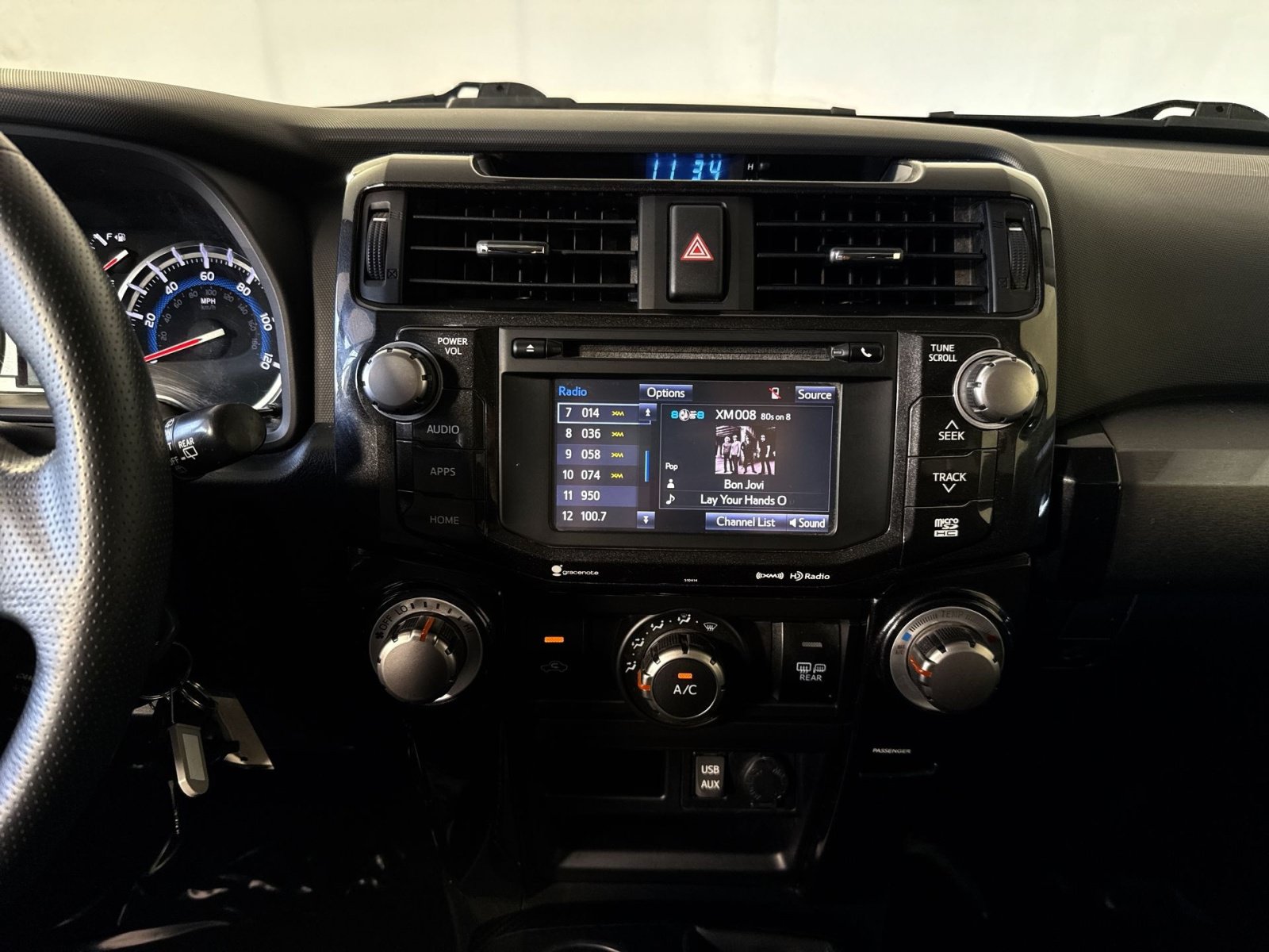 Used 2019 Toyota 4Runner TRD Off-Road Premium AWD/4WD image 18