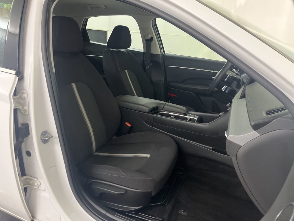 Used 2025 Hyundai Sonata SEL image 22