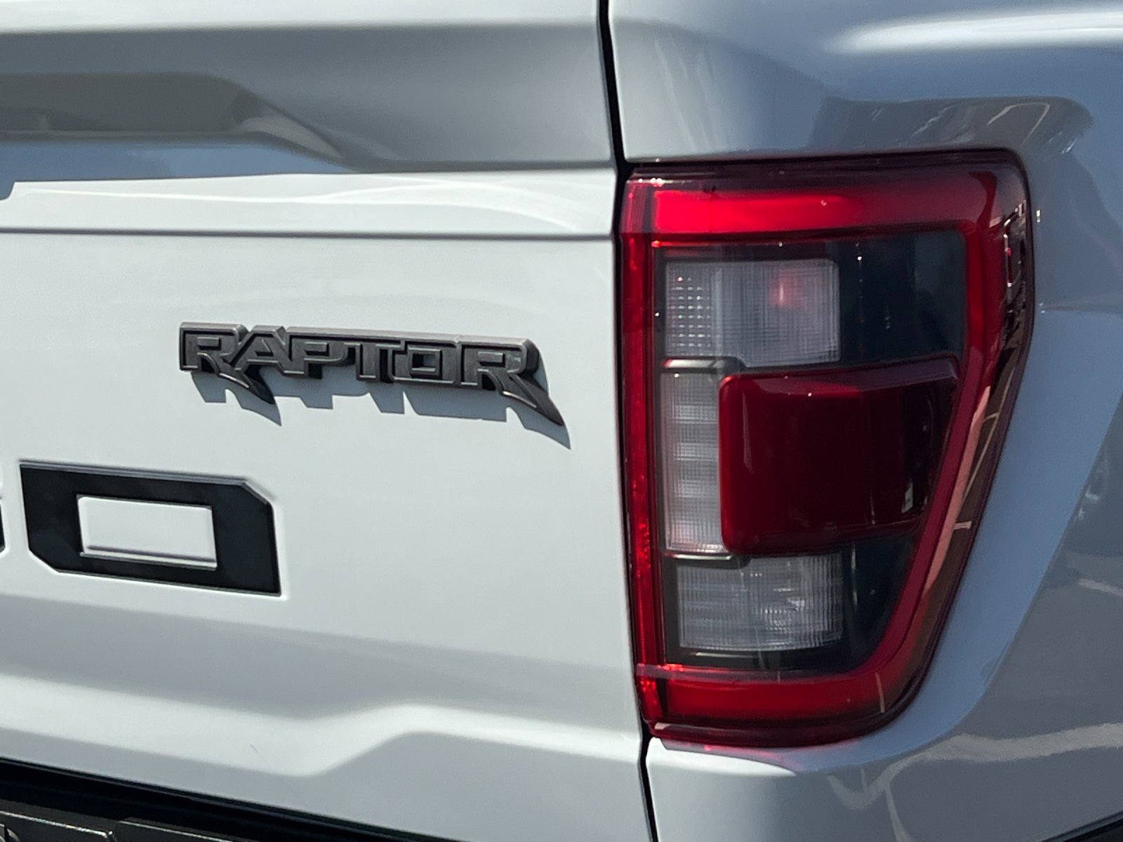 Used 2023 Ford F150 Raptor w/ Raptor Carbon Fiber Package AWD/4WD image 27
