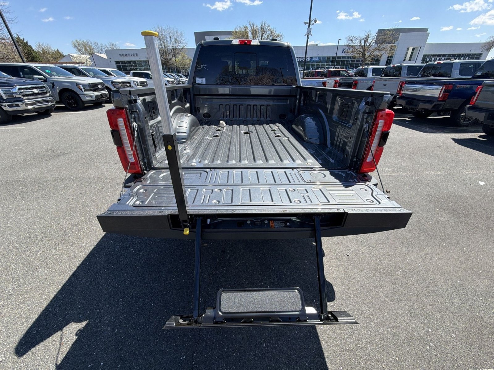 New 2026 Ford F250 Lariat w/ Lariat Premium Package AWD/4WD image 24