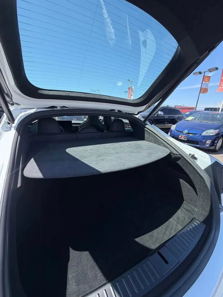 Used 2026 Tesla Model S Plaid AWD/4WD image 14