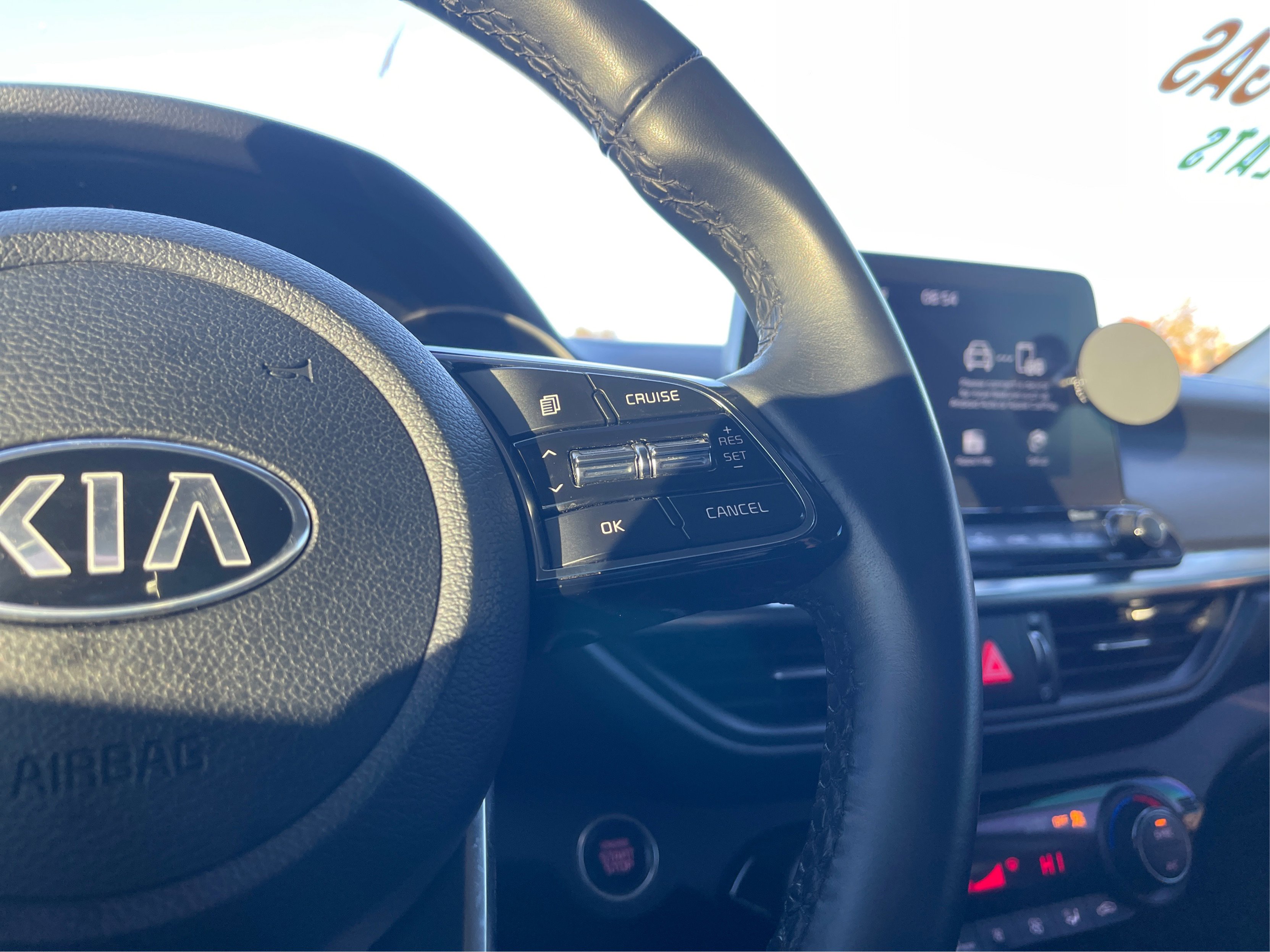 Used 2019 Kia Forte EX image 31