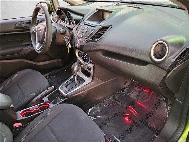 Used 2018 Ford Fiesta SE image 19