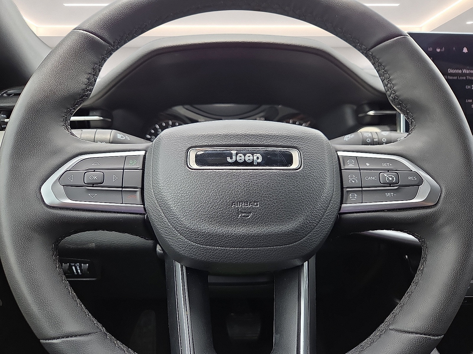 Used 2025 Jeep Compass Limited AWD/4WD image 24