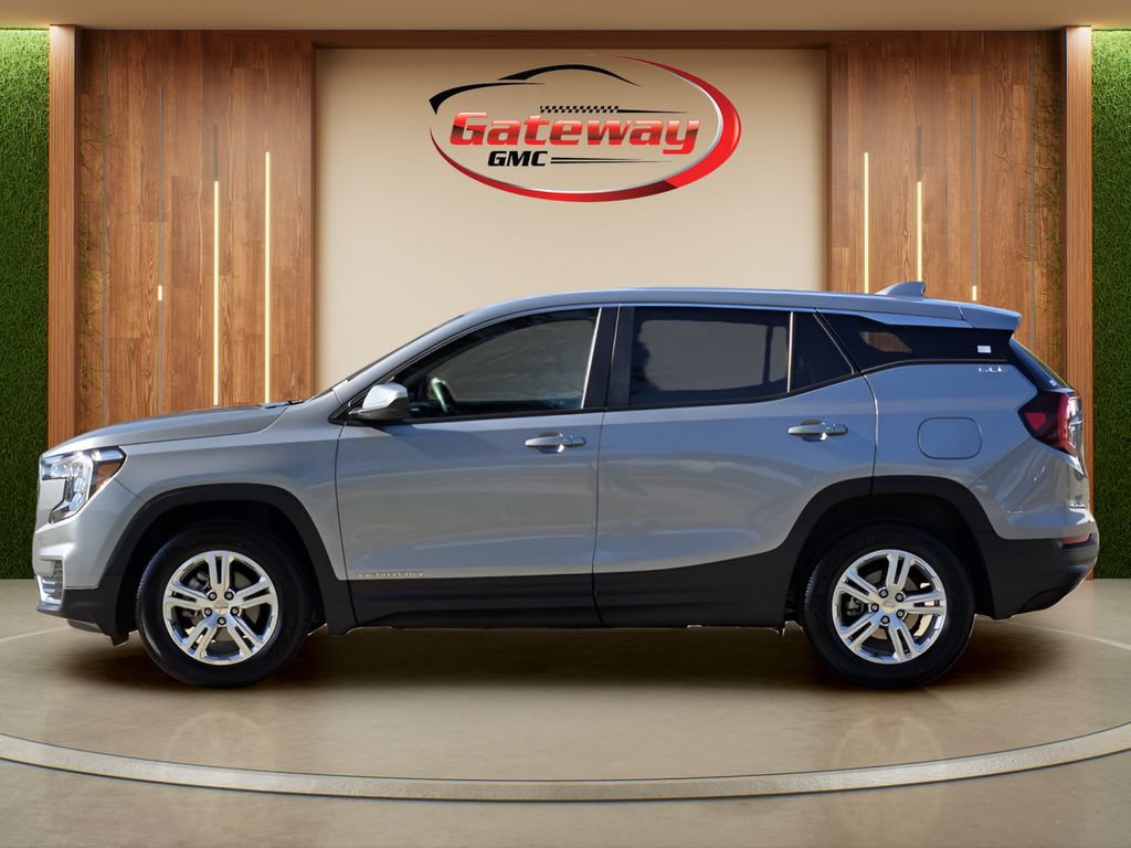 Used 2024 GMC Terrain SLE AWD/4WD image 8