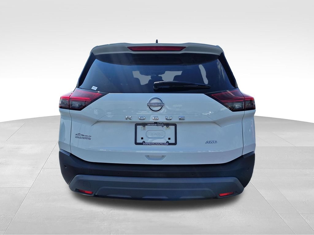 Used 2022 Nissan Rogue S AWD/4WD image 4