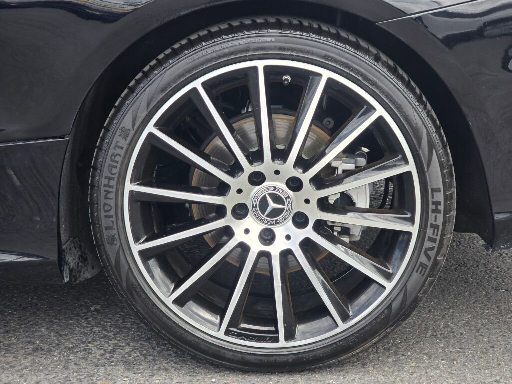 Used 2018 Mercedes-Benz C 300 Coupe w/ Premium Package image 10