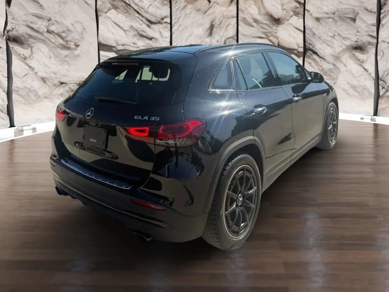 Used 2021 Mercedes-Benz GLA 35 AMG 4MATIC image 7