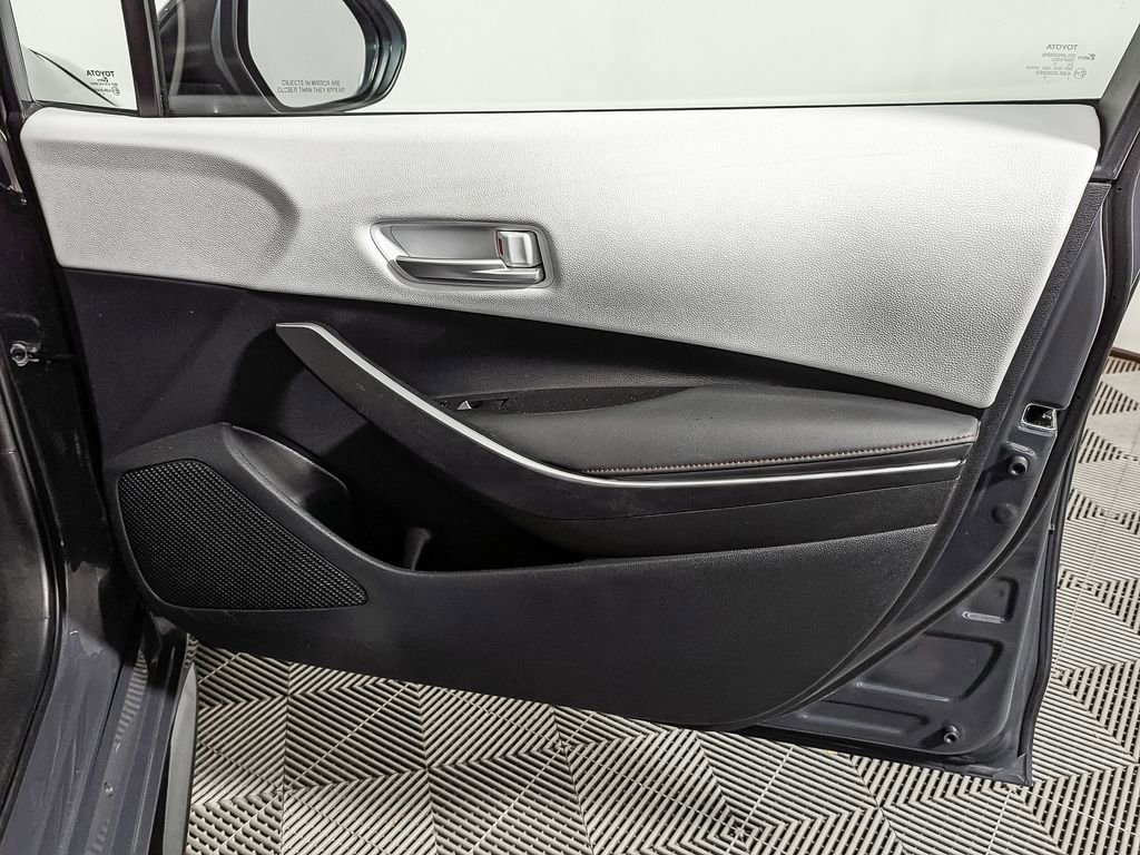 Used 2024 Toyota Corolla SE image 26