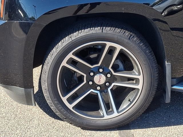 Used 2016 GMC Yukon Denali w/ Open Road Package RWD image 30