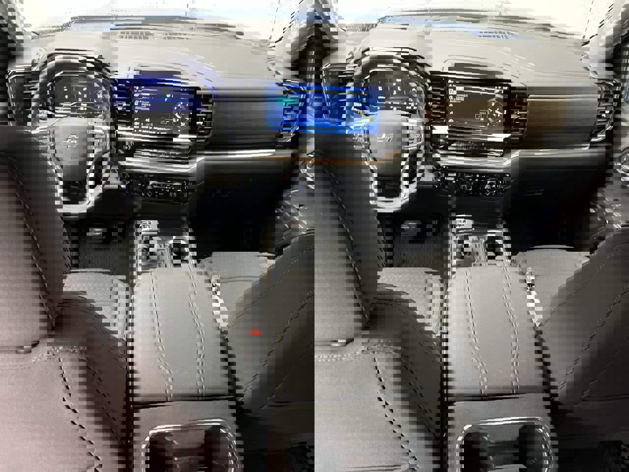 Certified 2024 Chevrolet Silverado 1500 RST w/ Convenience Package II image 4