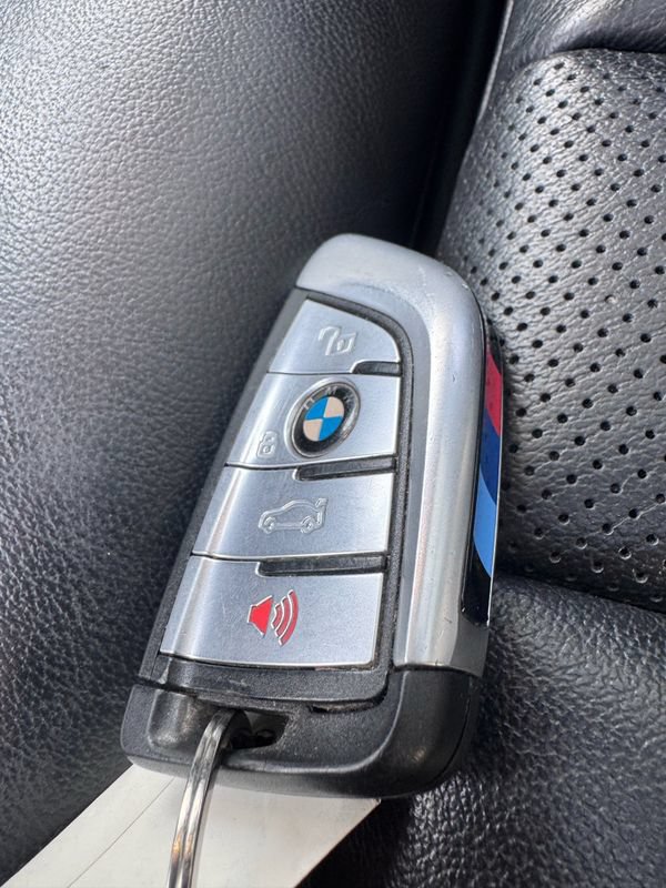 Used 2021 BMW X6 xDrive40i w/ M Sport Package AWD/4WD image 52