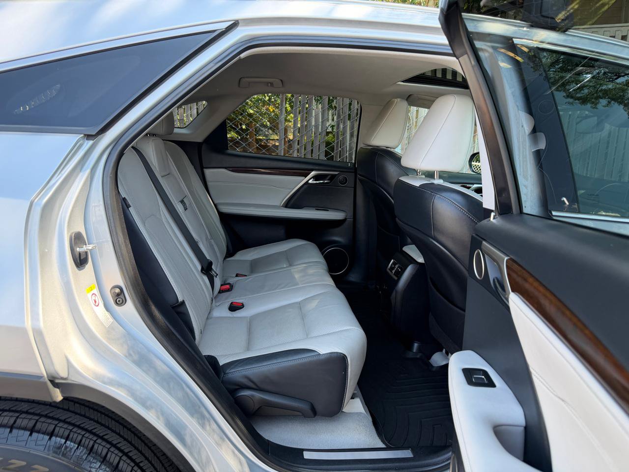 Used 2019 Lexus RX 350 AWD w/ Navigation Package image 22
