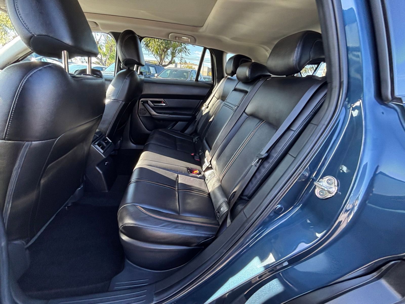 Used 2025 MAZDA CX-50 2.5 Hybrid w/ Premium Plus Pkg image 28
