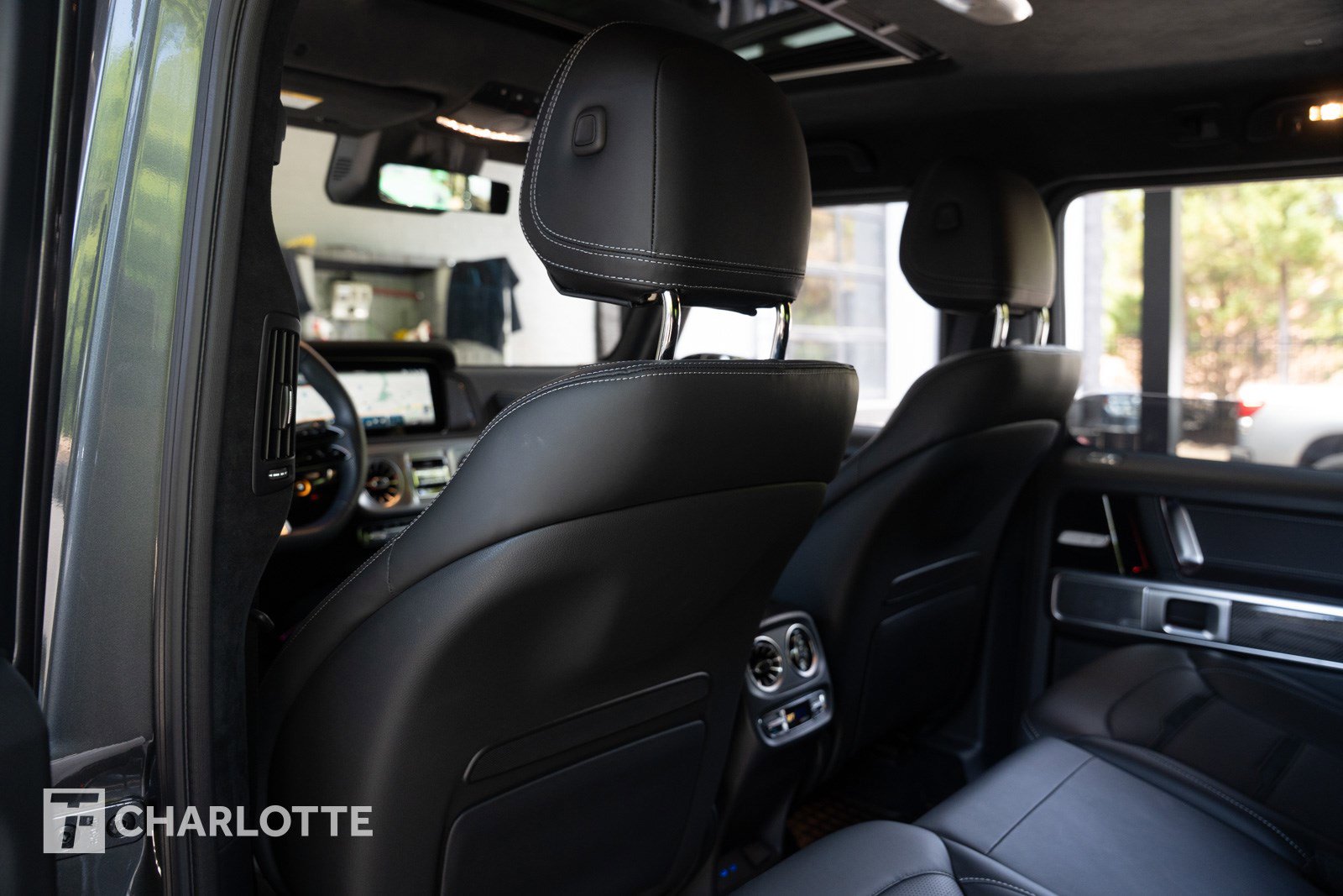 Used 2025 Mercedes-Benz G 63 AMG 4MATIC image 34