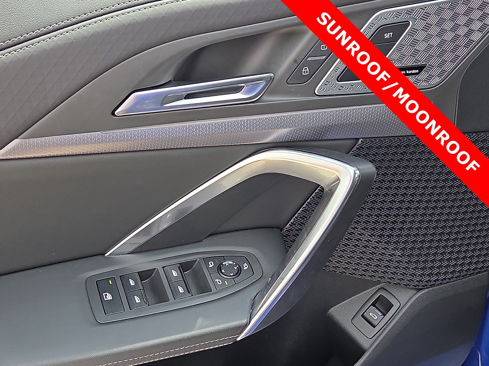 Used 2025 BMW X2 M35i AWD/4WD image 13