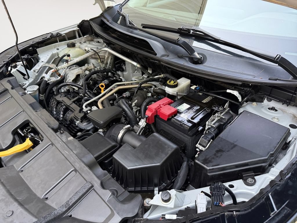 Used 2021 Nissan Rogue SV AWD/4WD image 24
