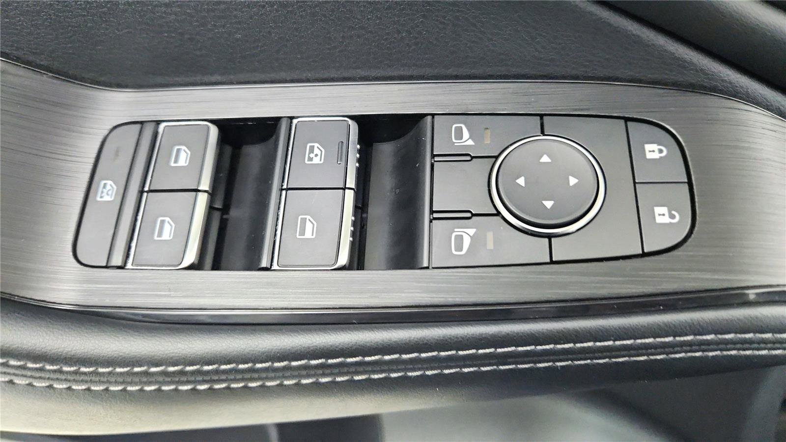Used 2023 Nissan Rogue SL w/ SL Premium Package AWD/4WD image 15